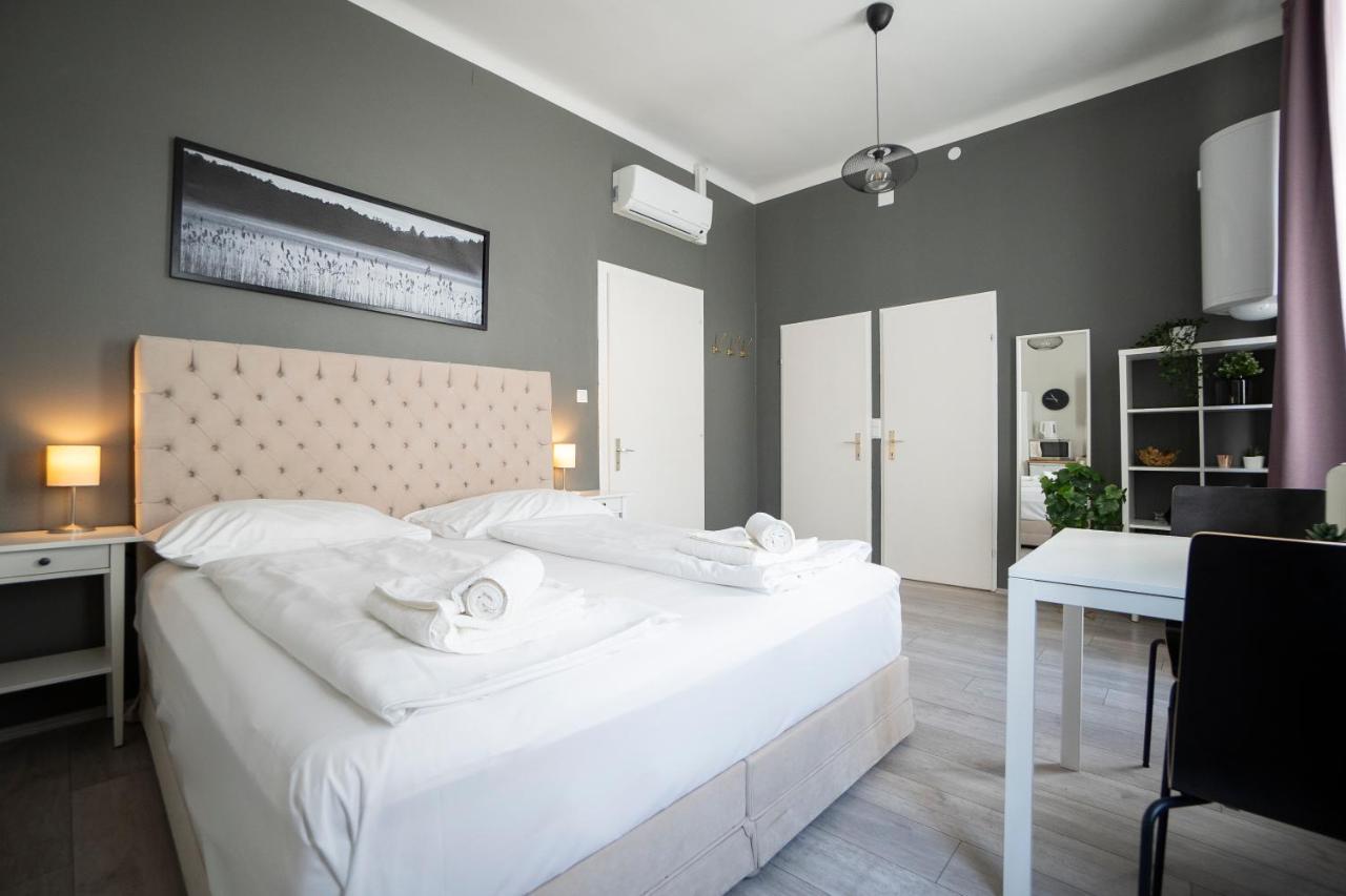 Bright ,Cozy , Central And Cute Studio In Vienna Exterior photo